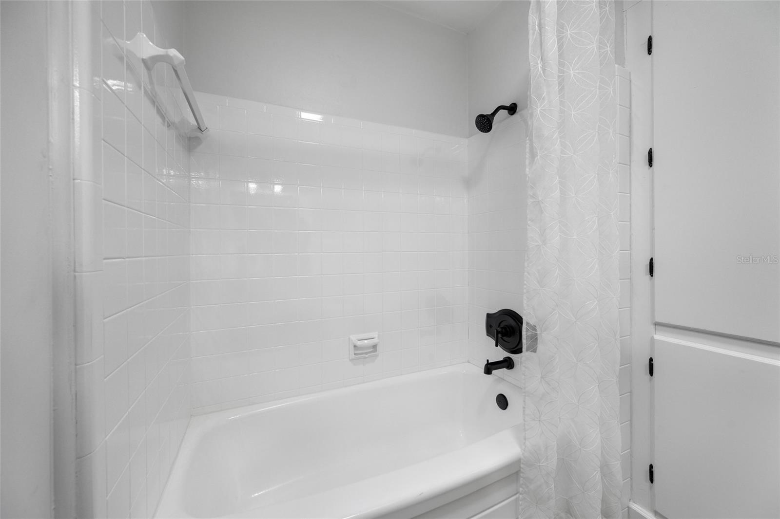 1100 81ST AVE N, ST PETERSBURG, FL, 33702