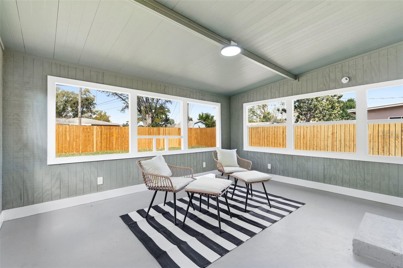 3593 BENSON AVE N, ST PETERSBURG, FL, 33713