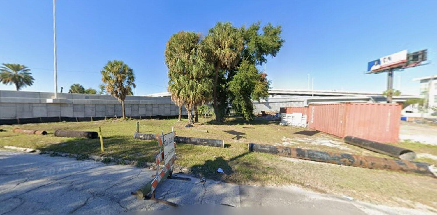 702 E ROSS AVE, TAMPA, FL, 33602