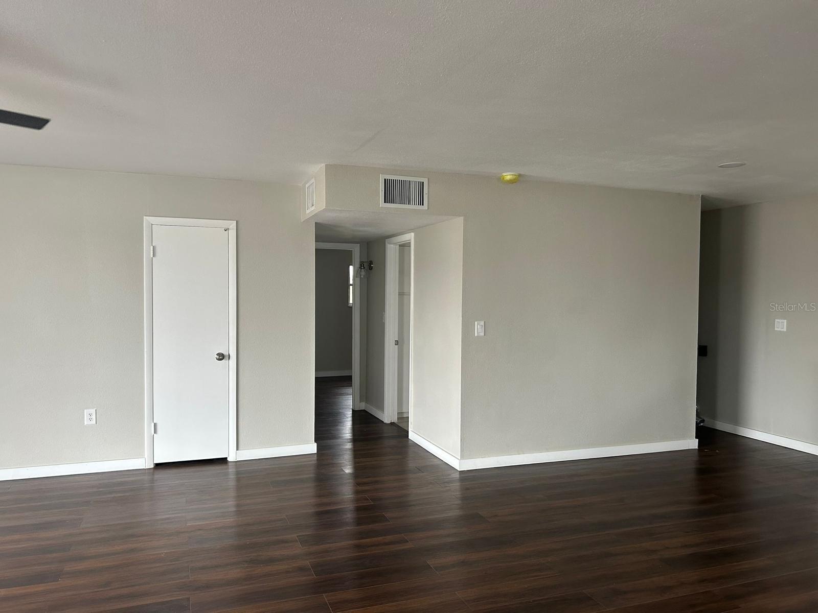 702 DESERT HILLS WAY, SUN CITY CENTER, FL, 33573