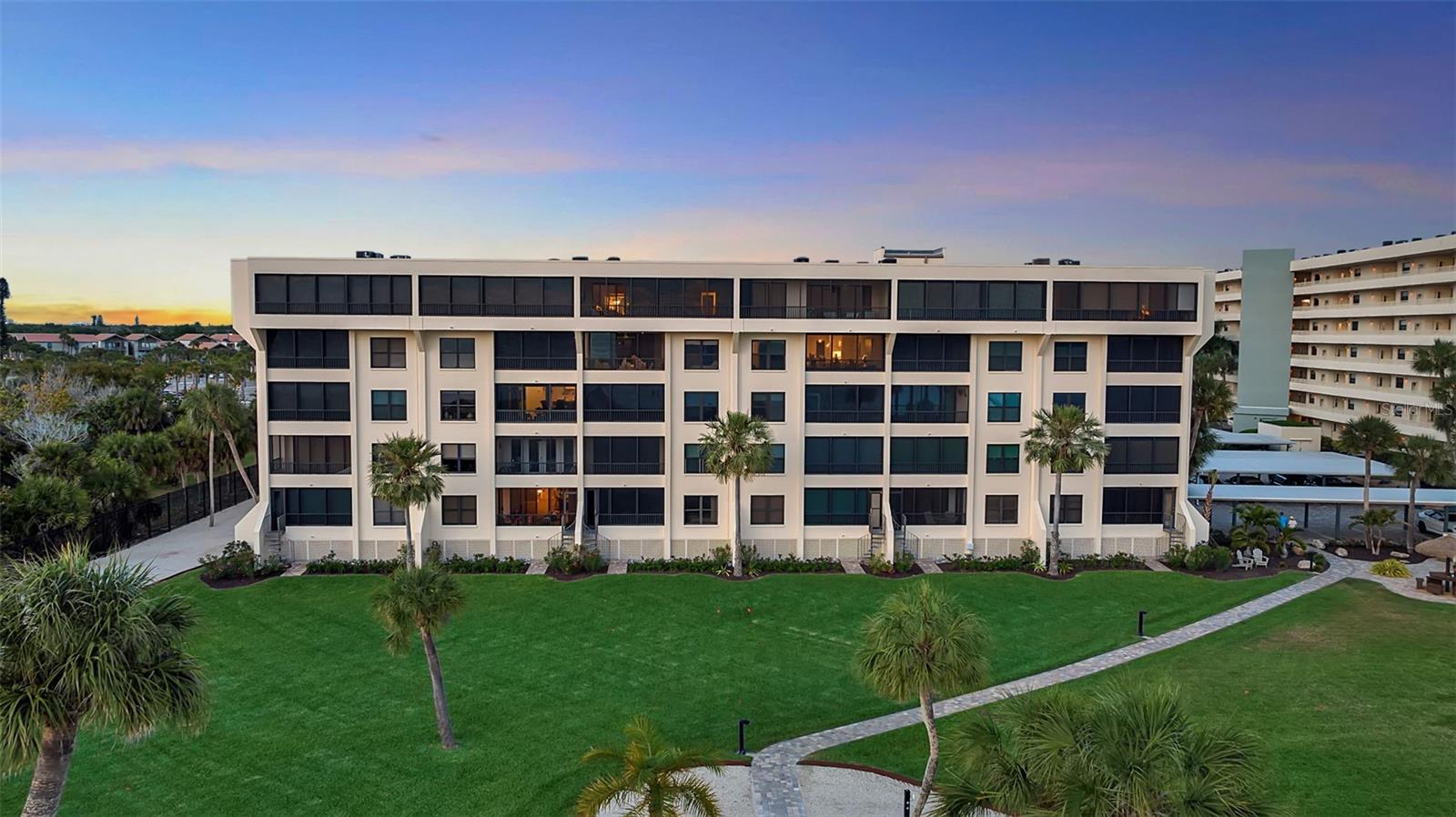 5740 MIDNIGHT PASS RD #403, SARASOTA, FL, 34242