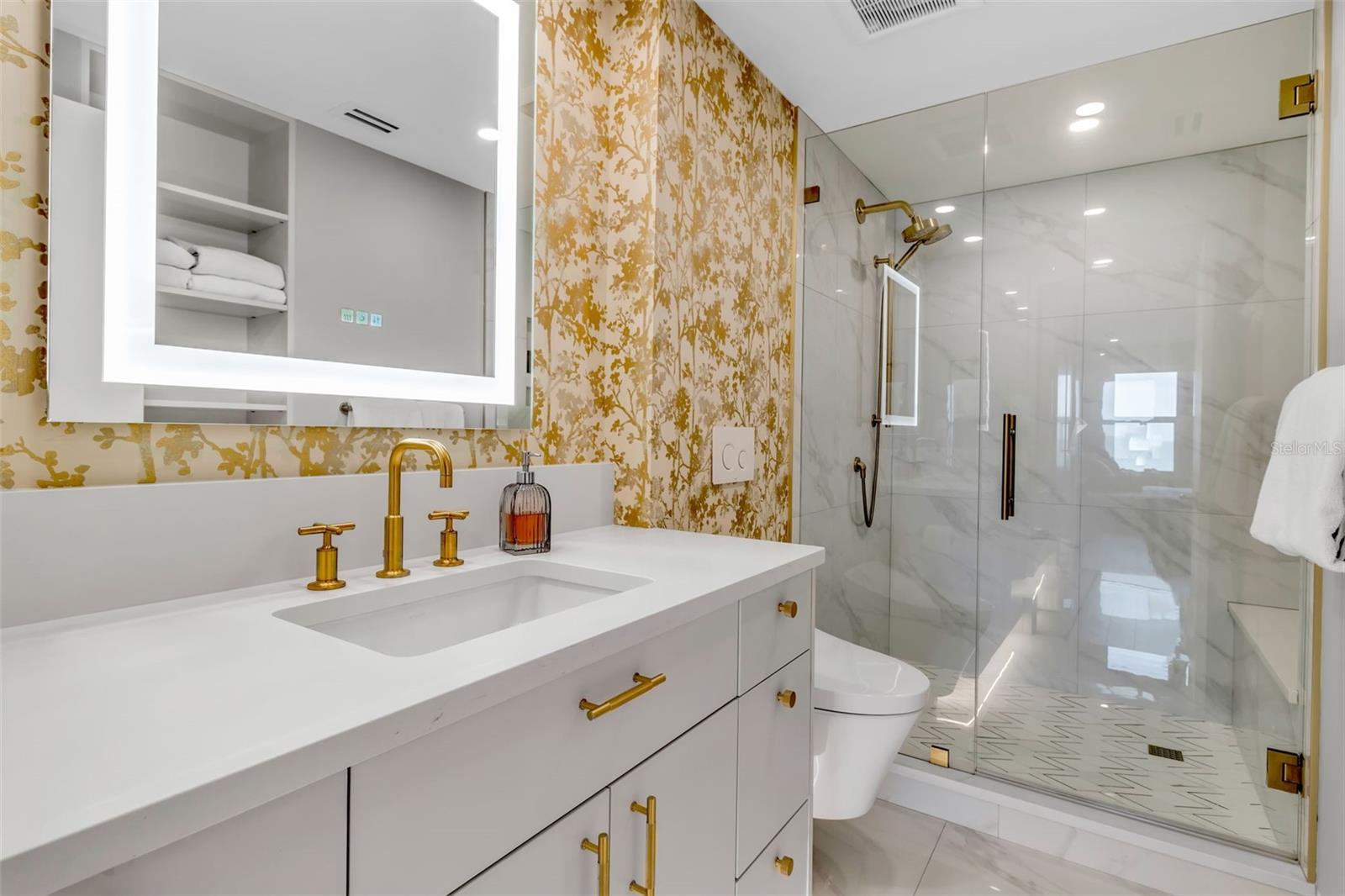 5740 MIDNIGHT PASS RD #403, SARASOTA, FL, 34242