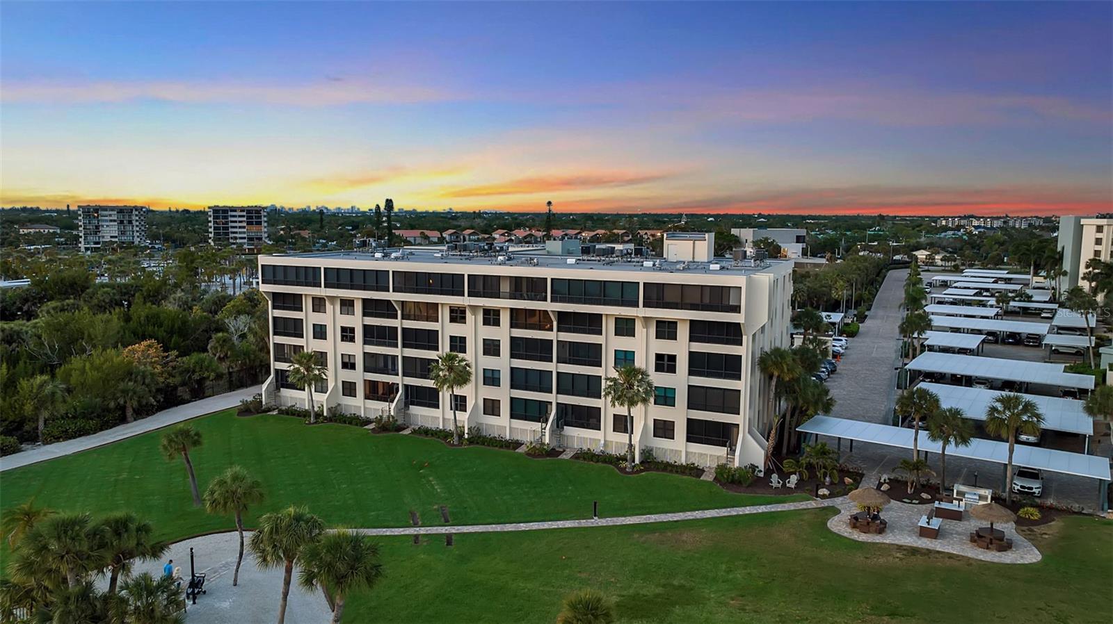 5740 MIDNIGHT PASS RD #403, SARASOTA, FL, 34242