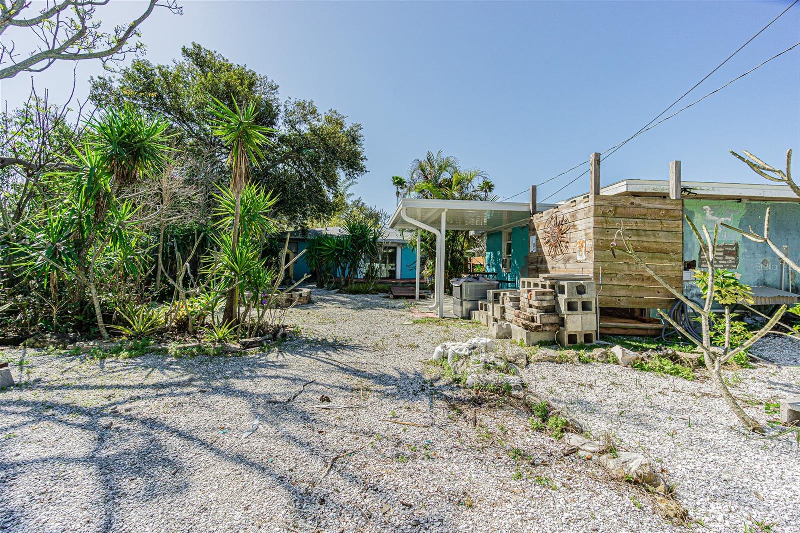 1024 APACHE TRL, CLEARWATER, FL, 33755