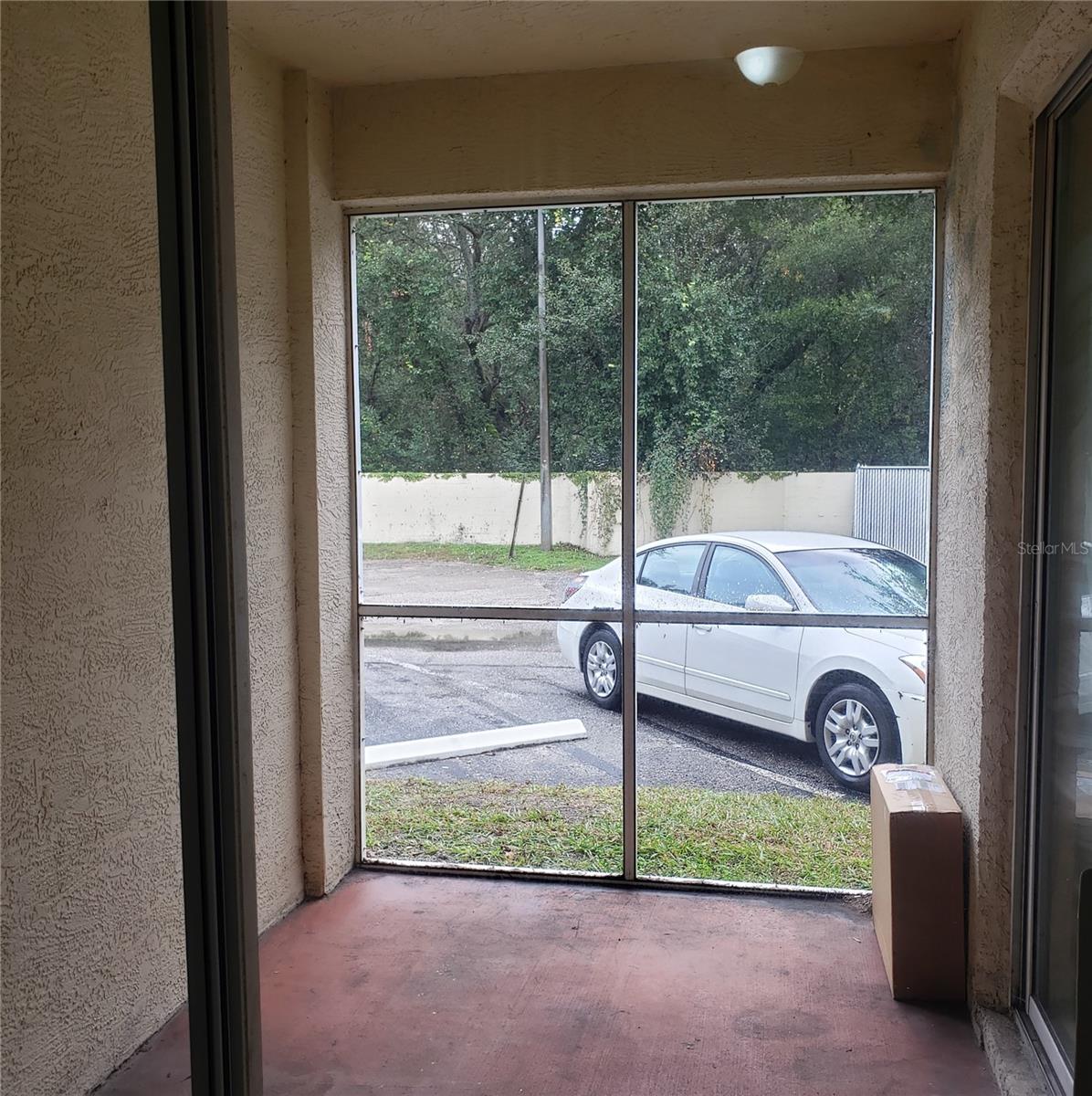 5016 SUNRIDGE PALMS DR, TAMPA, FL, 33617