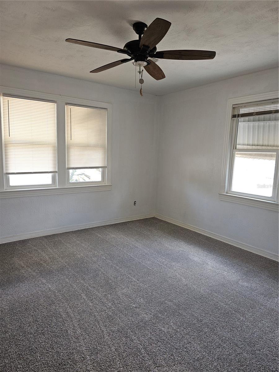 3825 49TH AVE N, ST PETERSBURG, FL, 33714