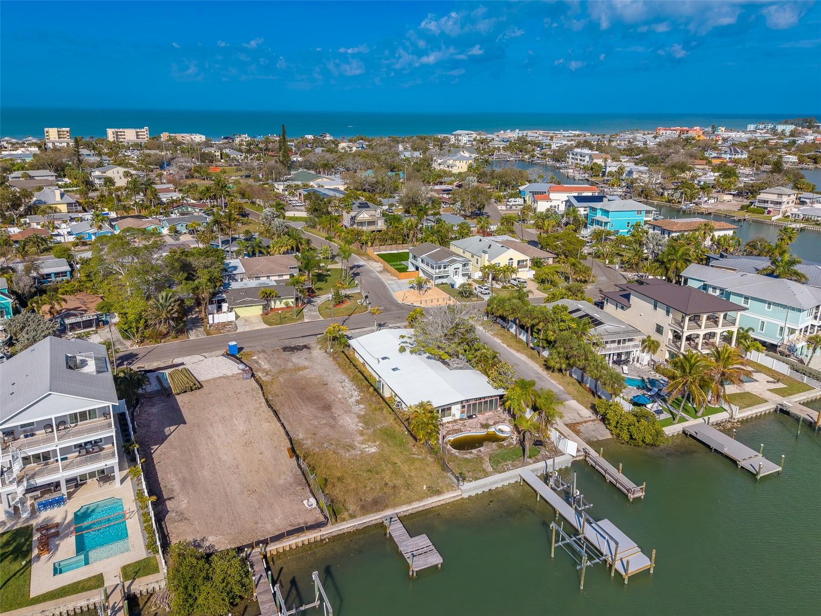 1217 BAY SHORE BLVD, INDIAN ROCKS BEACH, FL, 33785