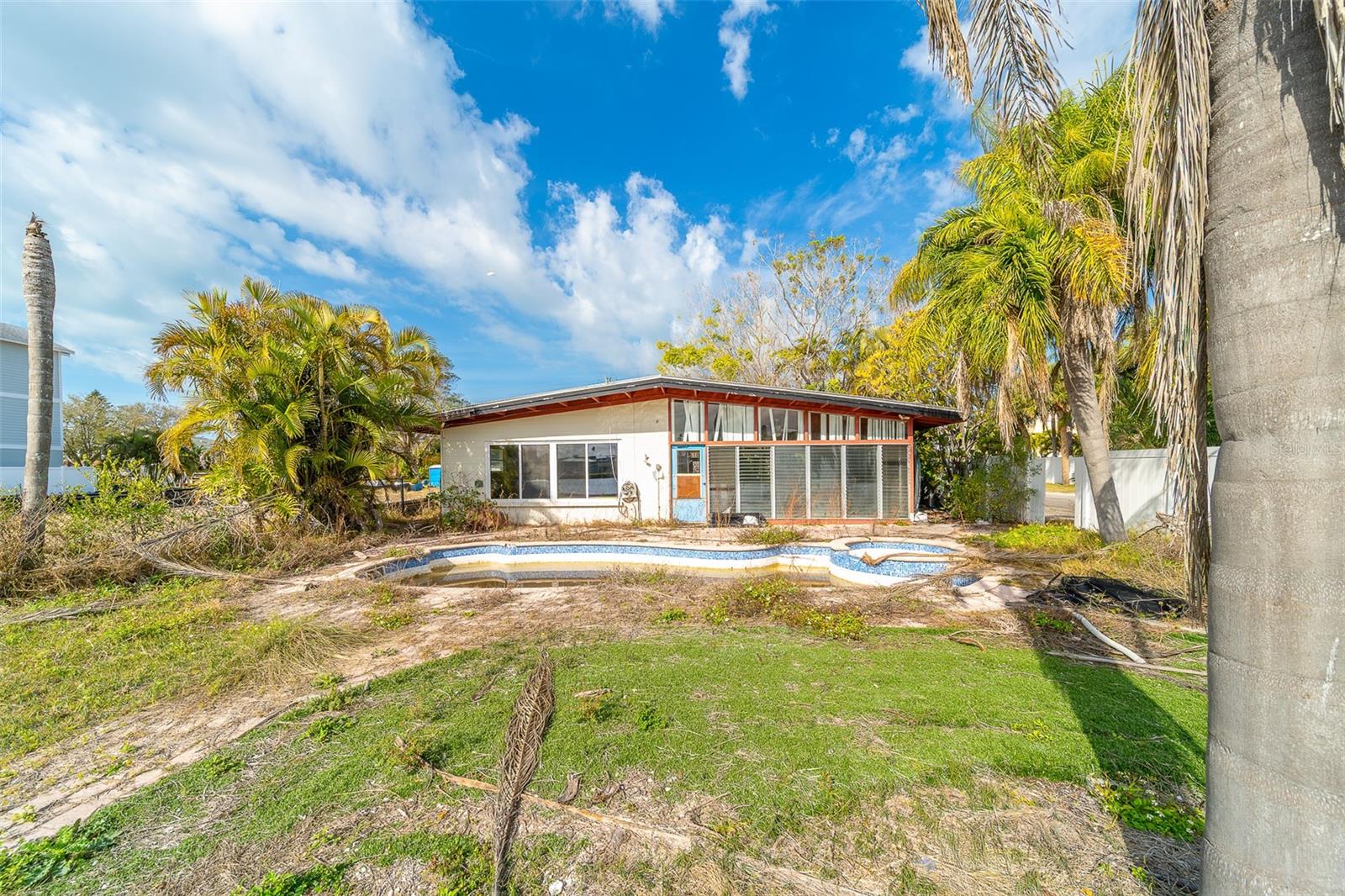 1217 BAY SHORE BLVD, INDIAN ROCKS BEACH, FL, 33785