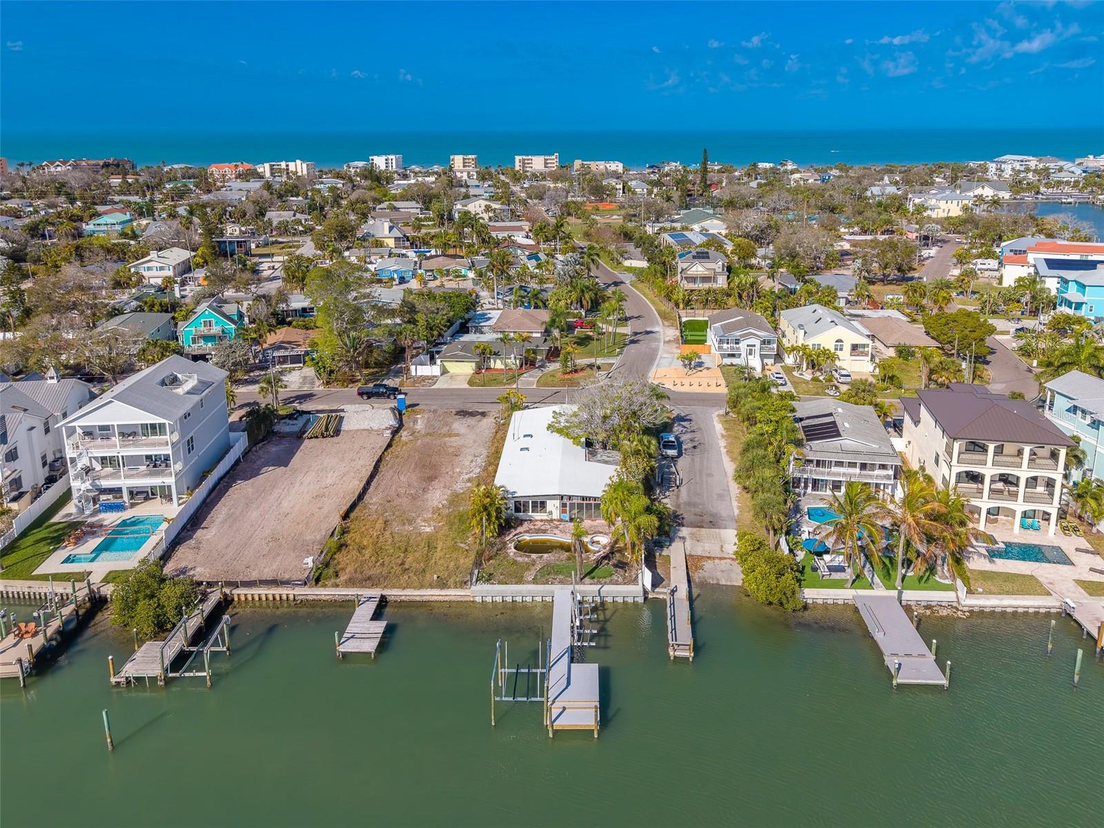 1217 BAY SHORE BLVD, INDIAN ROCKS BEACH, FL, 33785