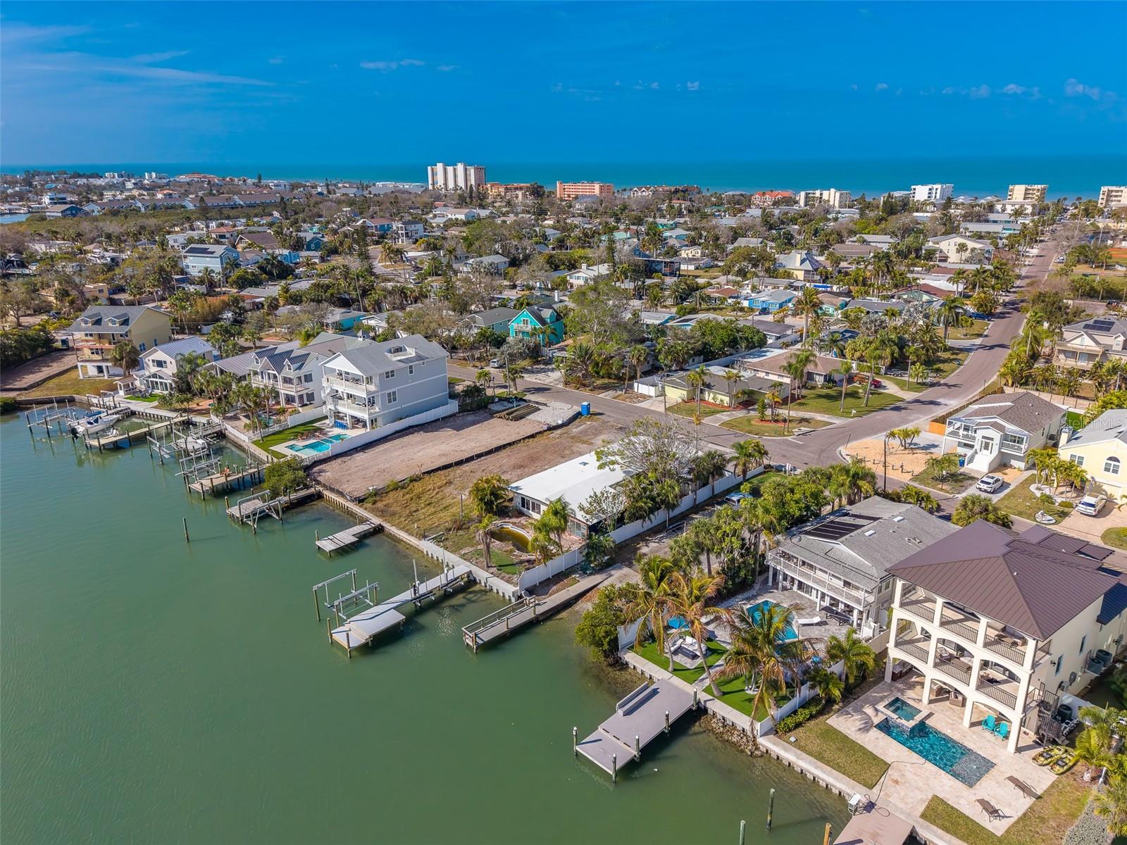 1217 BAY SHORE BLVD, INDIAN ROCKS BEACH, FL, 33785