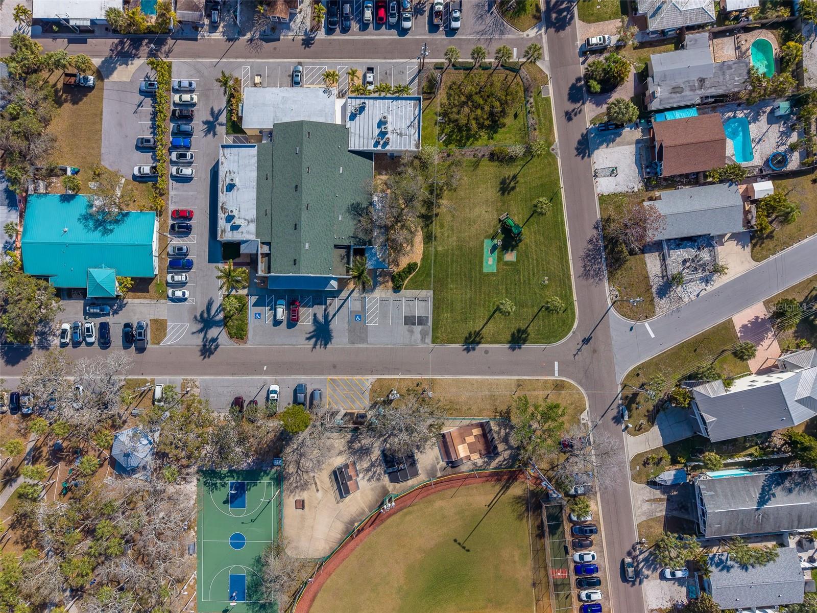 1217 BAY SHORE BLVD, INDIAN ROCKS BEACH, FL, 33785