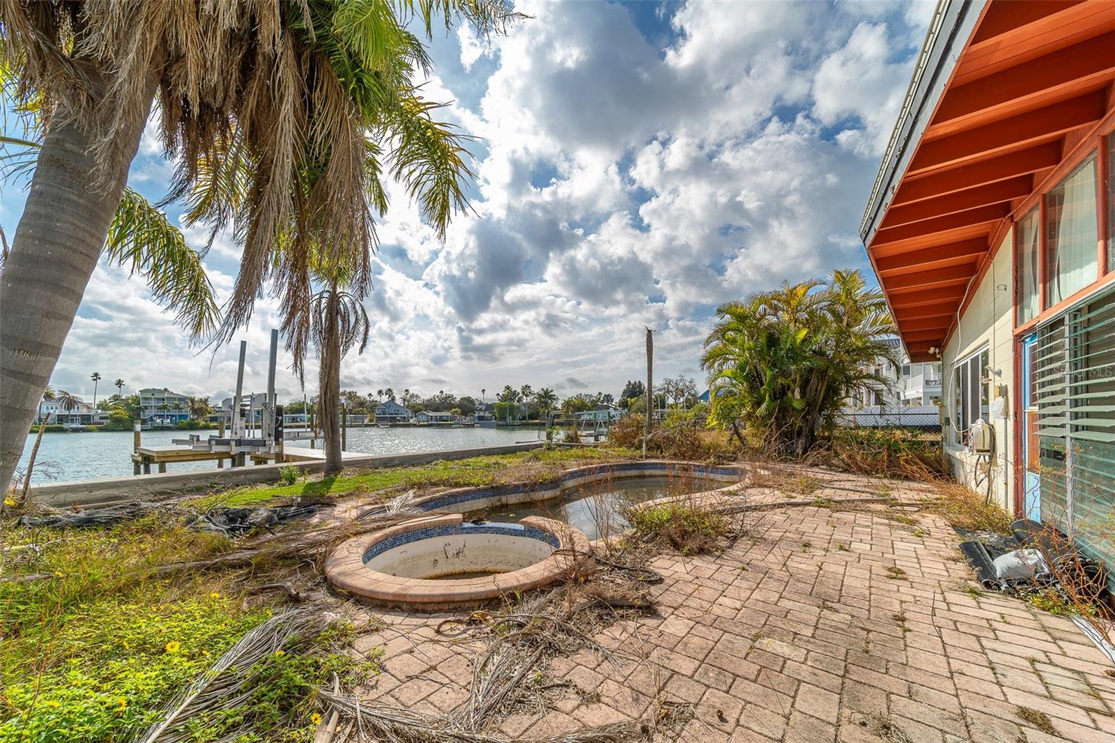 1217 BAY SHORE BLVD, INDIAN ROCKS BEACH, FL, 33785