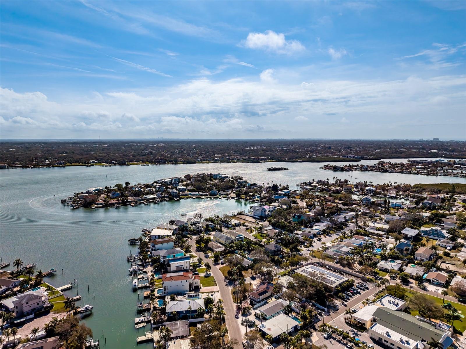 1217 BAY SHORE BLVD, INDIAN ROCKS BEACH, FL, 33785