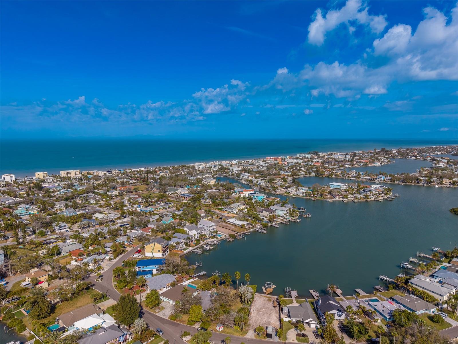 1217 BAY SHORE BLVD, INDIAN ROCKS BEACH, FL, 33785