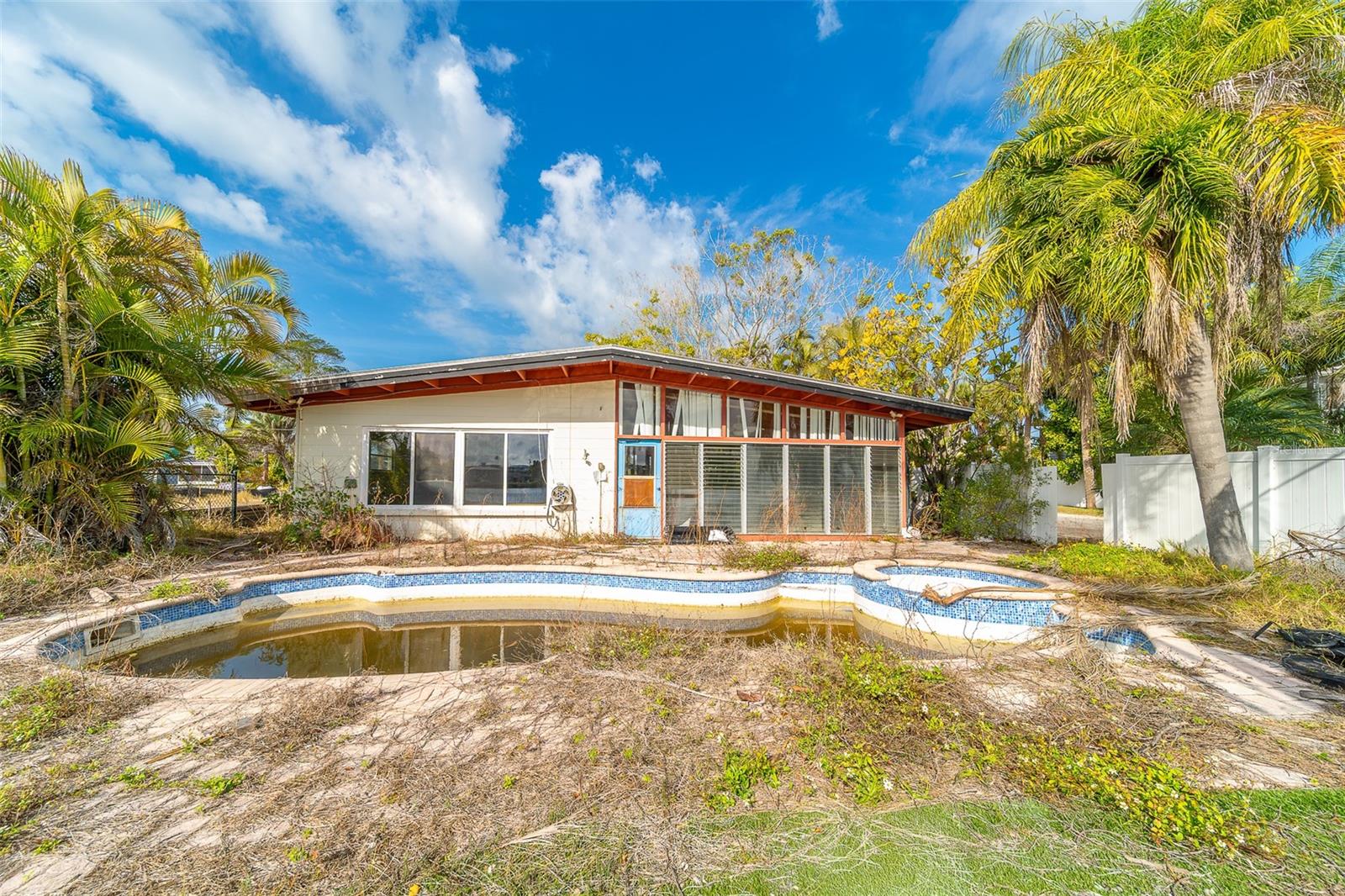 1217 BAY SHORE BLVD, INDIAN ROCKS BEACH, FL, 33785