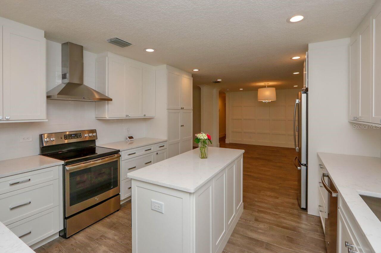 4307 W ROLAND ST, TAMPA, FL, 33609