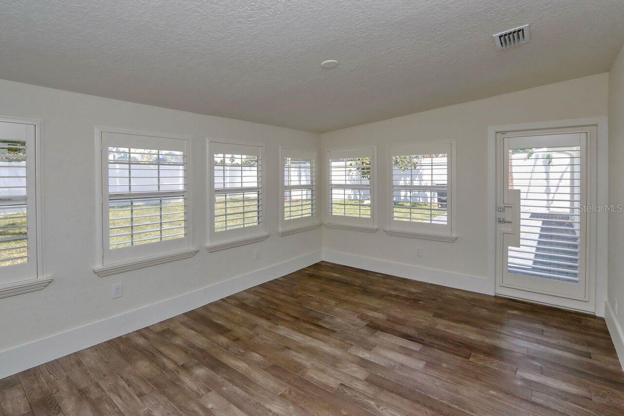 4307 W ROLAND ST, TAMPA, FL, 33609