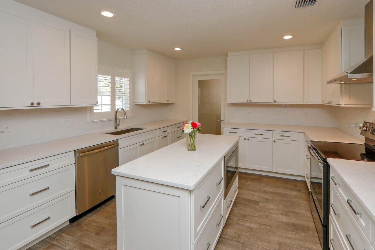 4307 W ROLAND ST, TAMPA, FL, 33609