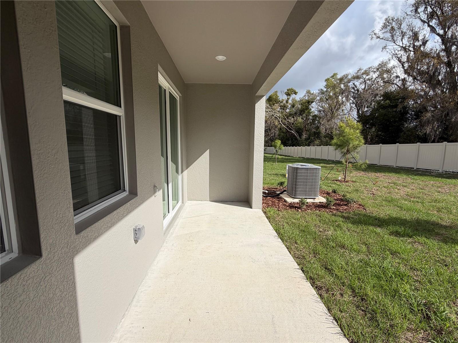 3332 LAPIS LAKE DR, ZEPHYRHILLS, FL, 33541