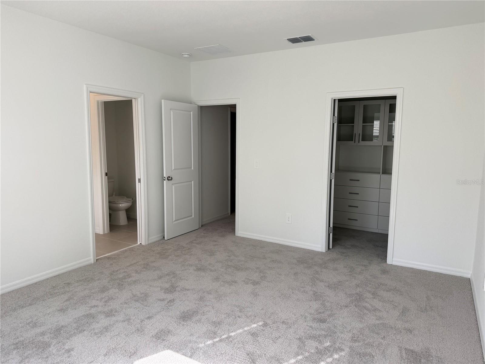 3332 LAPIS LAKE DR, ZEPHYRHILLS, FL, 33541