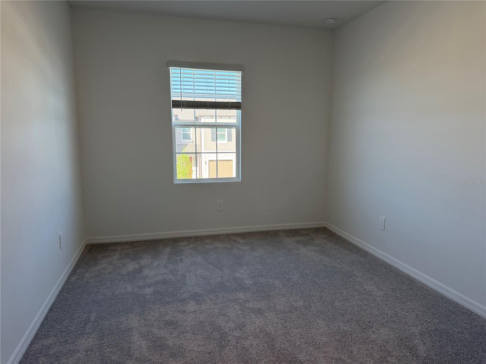 3332 LAPIS LAKE DR, ZEPHYRHILLS, FL, 33541