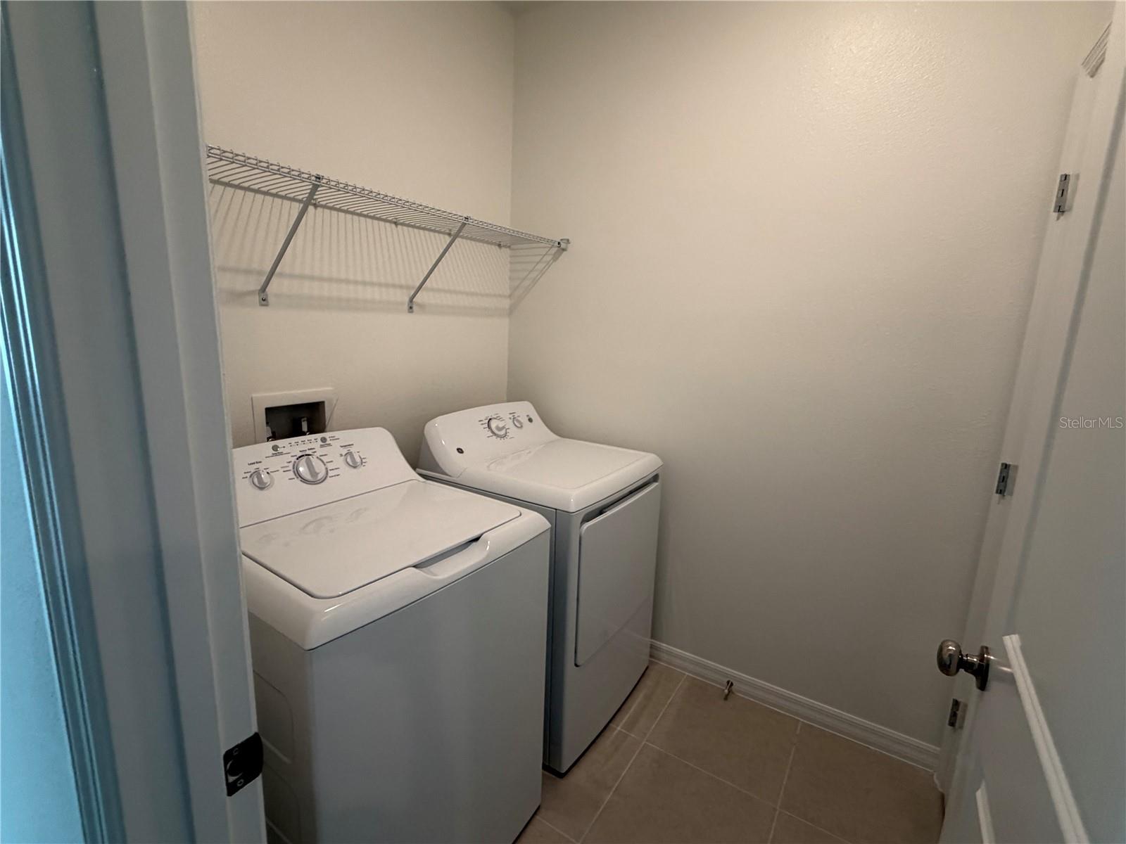 3332 LAPIS LAKE DR, ZEPHYRHILLS, FL, 33541