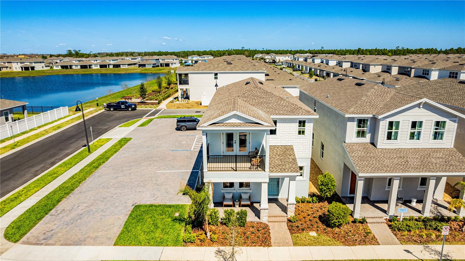 15197 BLUE PEACOCK LN, WINTER GARDEN, FL, 34787