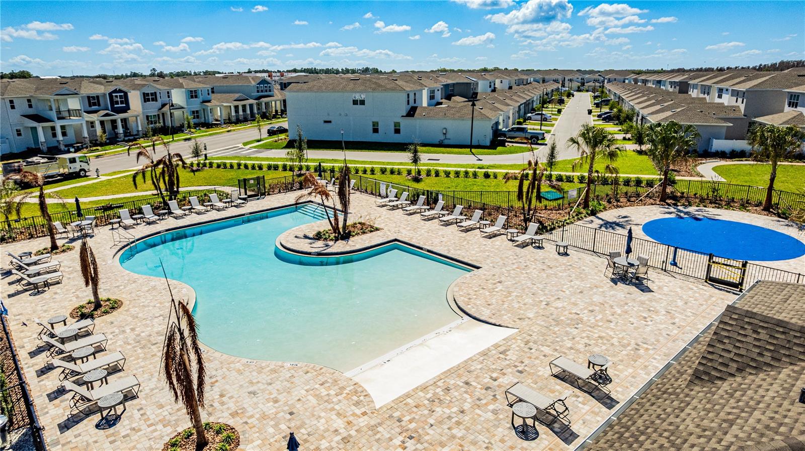 15197 BLUE PEACOCK LN, WINTER GARDEN, FL, 34787