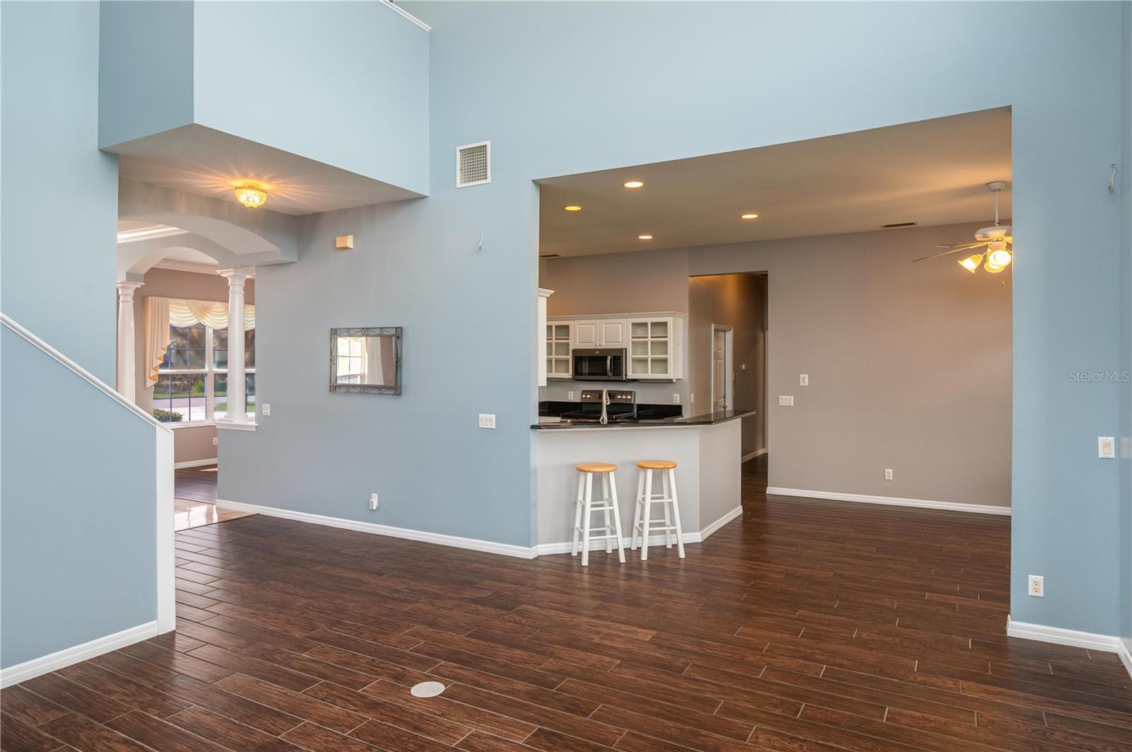 329 HAMILTON SHORES DR NE, WINTER HAVEN, FL, 33881