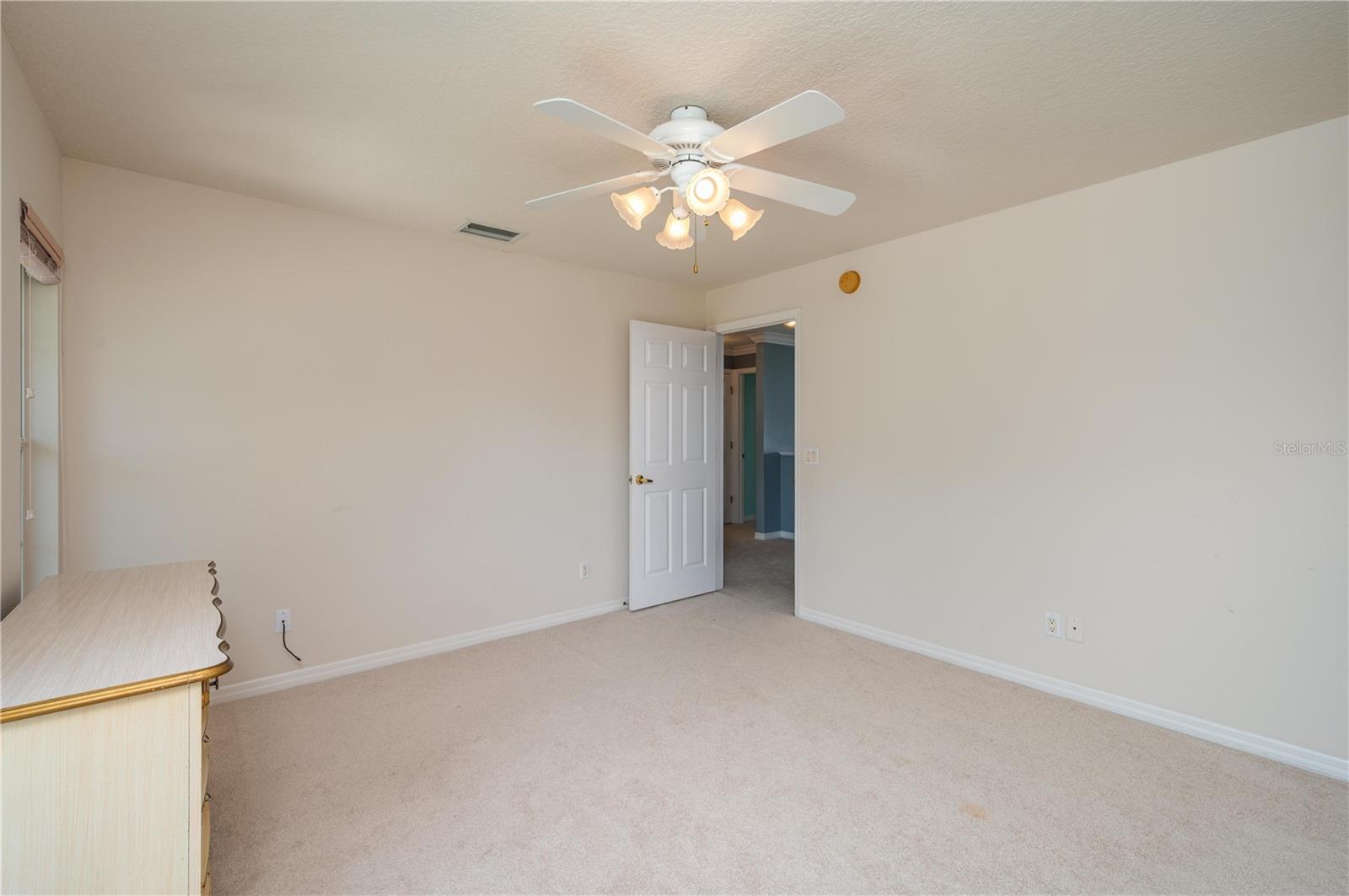 329 HAMILTON SHORES DR NE, WINTER HAVEN, FL, 33881