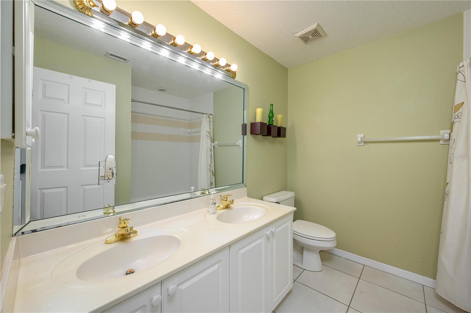 329 HAMILTON SHORES DR NE, WINTER HAVEN, FL, 33881