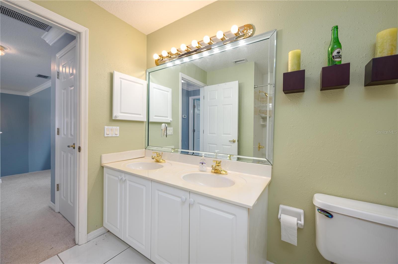 329 HAMILTON SHORES DR NE, WINTER HAVEN, FL, 33881
