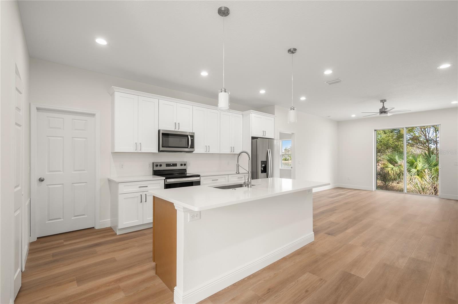 140 11TH AVE, OSTEEN, FL, 32764