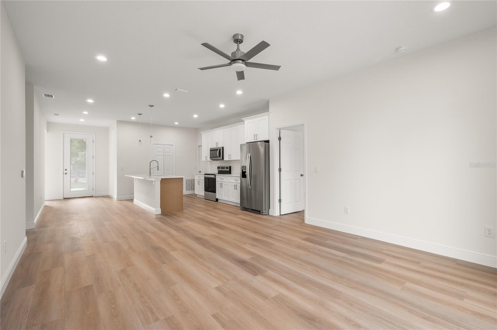 140 11TH AVE, OSTEEN, FL, 32764