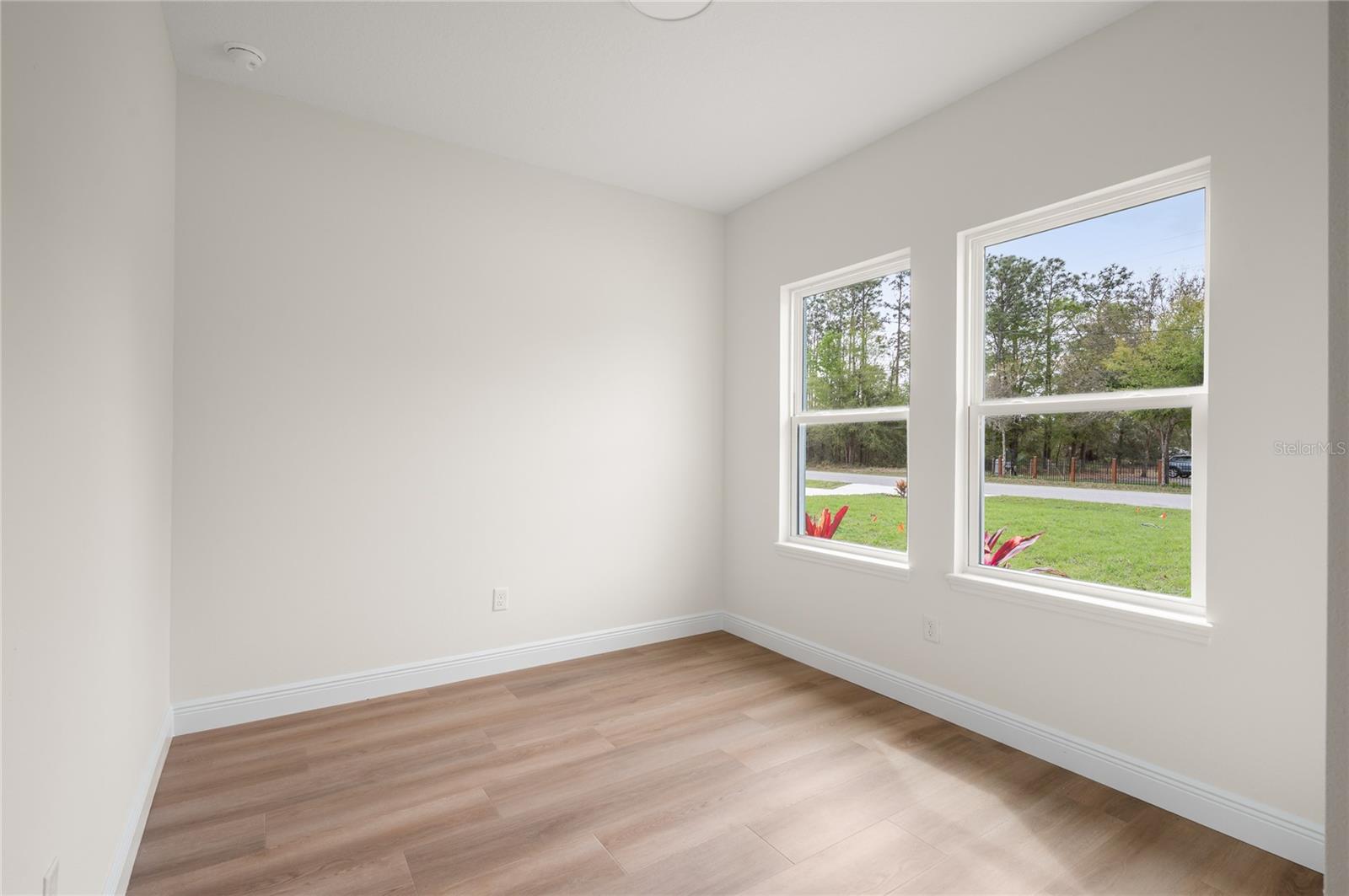140 11TH AVE, OSTEEN, FL, 32764