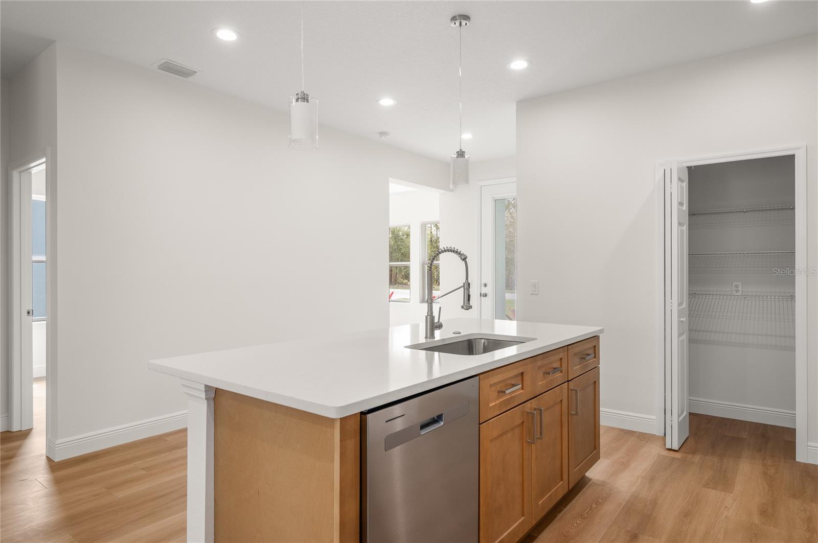 140 11TH AVE, OSTEEN, FL, 32764