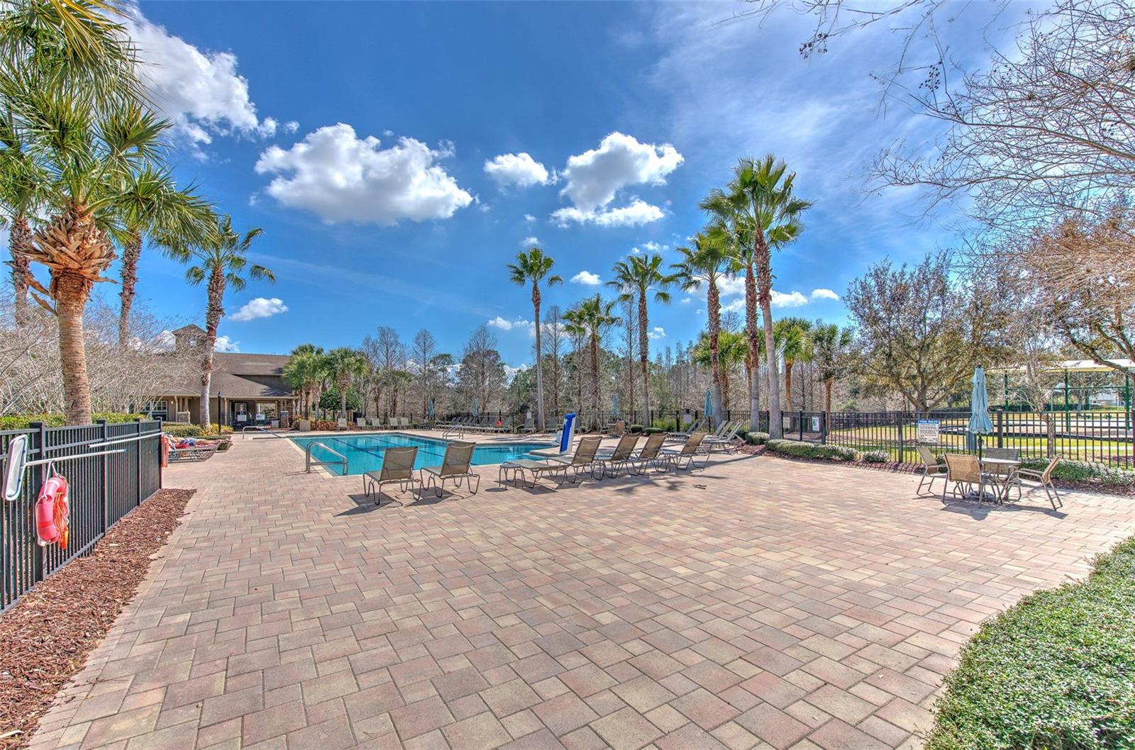 4639 POINTE O WOODS DR, WESLEY CHAPEL, FL, 33543