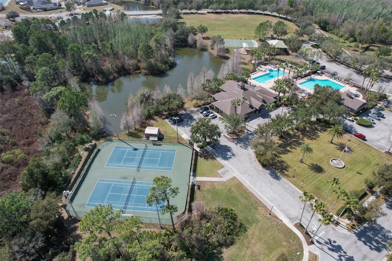 4639 POINTE O WOODS DR, WESLEY CHAPEL, FL, 33543