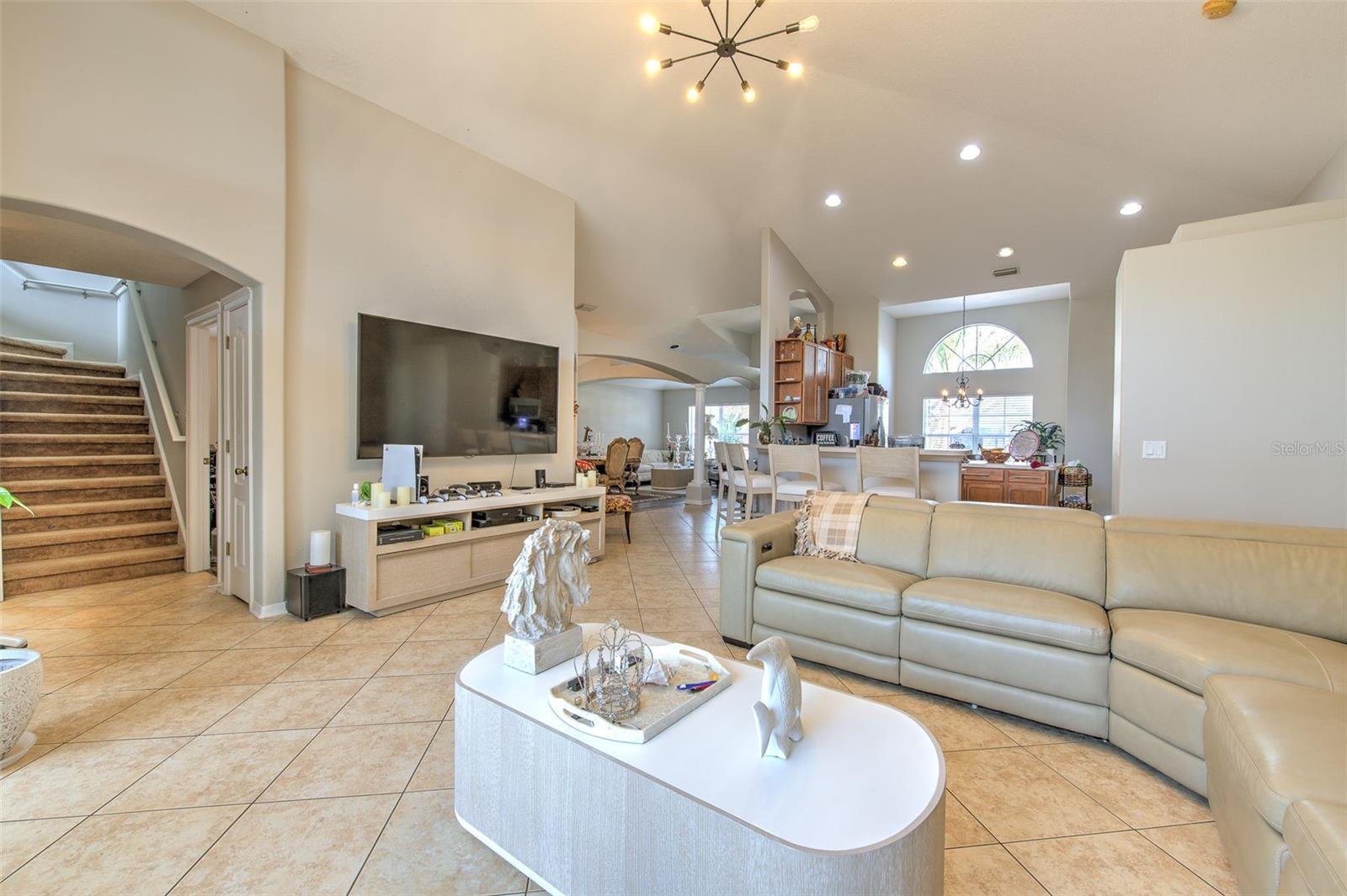4639 POINTE O WOODS DR, WESLEY CHAPEL, FL, 33543