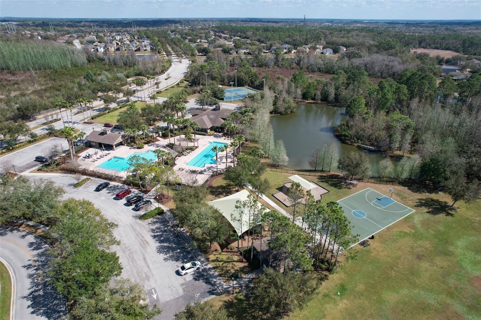 4639 POINTE O WOODS DR, WESLEY CHAPEL, FL, 33543