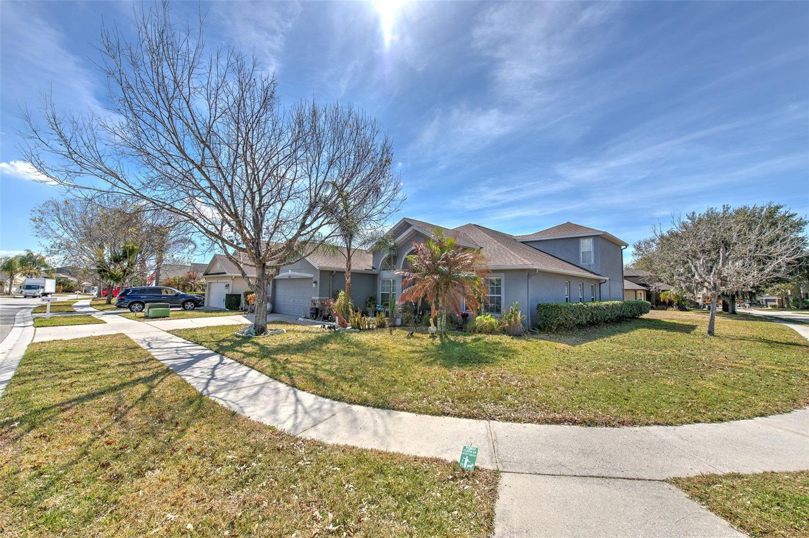 4639 POINTE O WOODS DR, WESLEY CHAPEL, FL, 33543