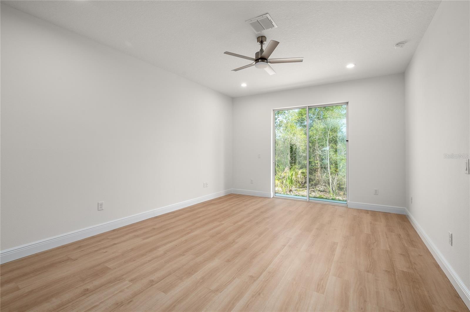 144 11TH AVE, OSTEEN, FL, 32764