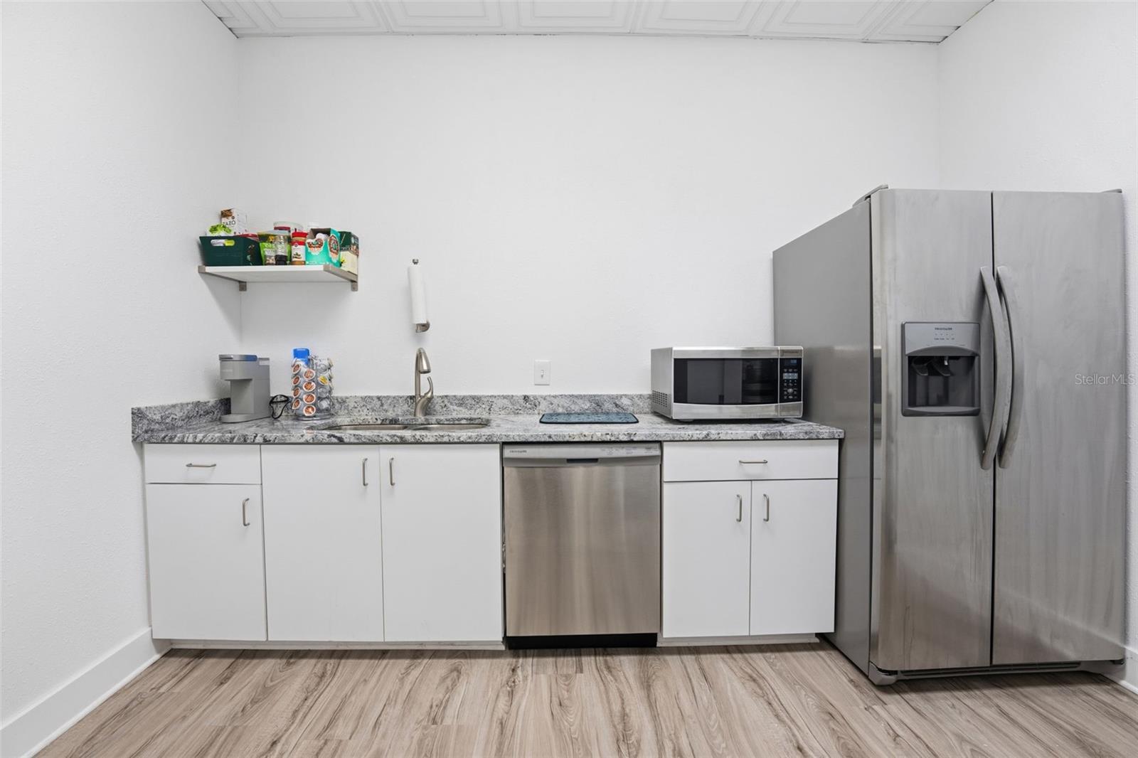 5404 HOOVER BLVD #8, TAMPA, FL, 33634