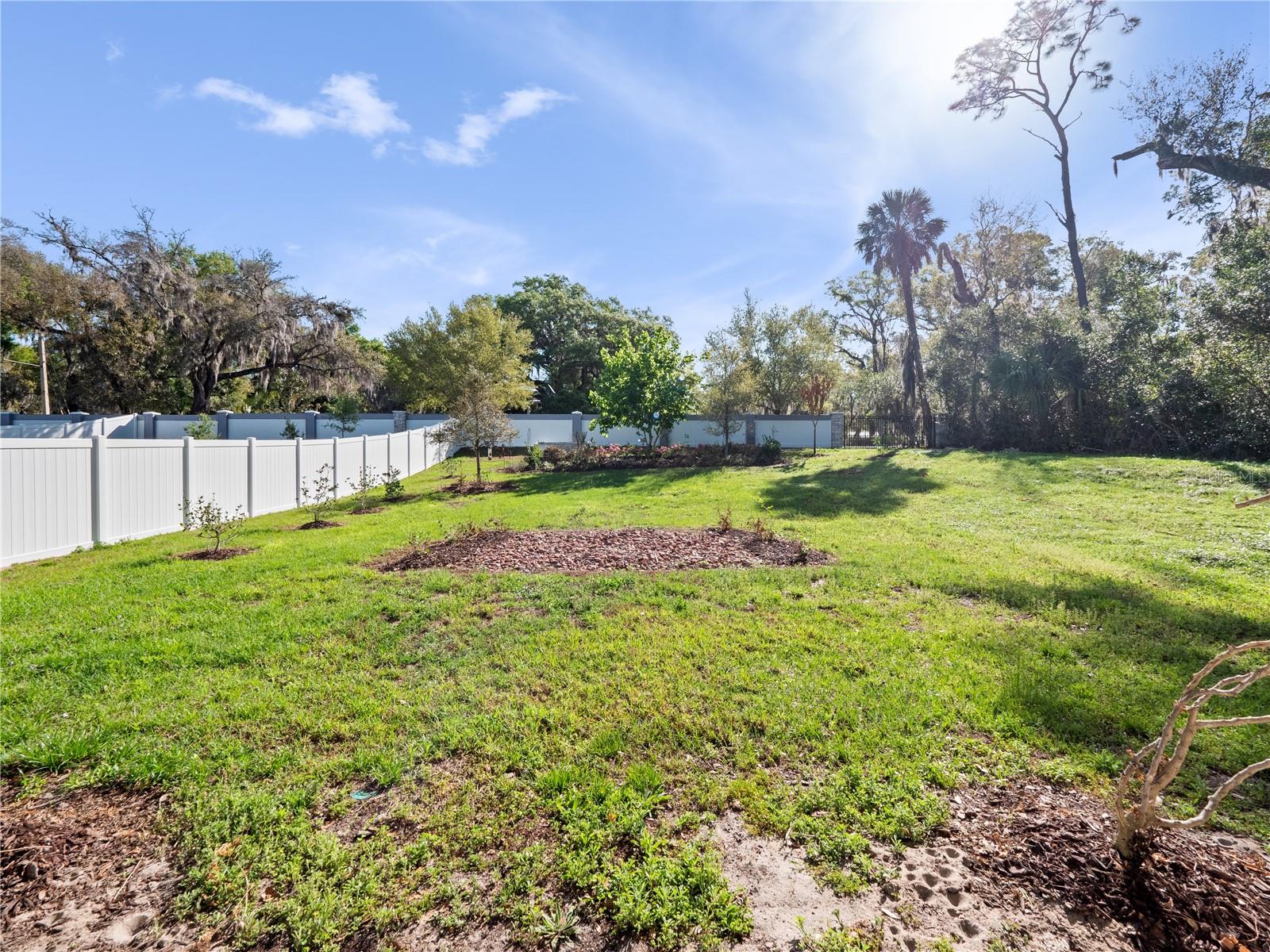 1252 DORA PARC LN, MOUNT DORA, FL, 32757