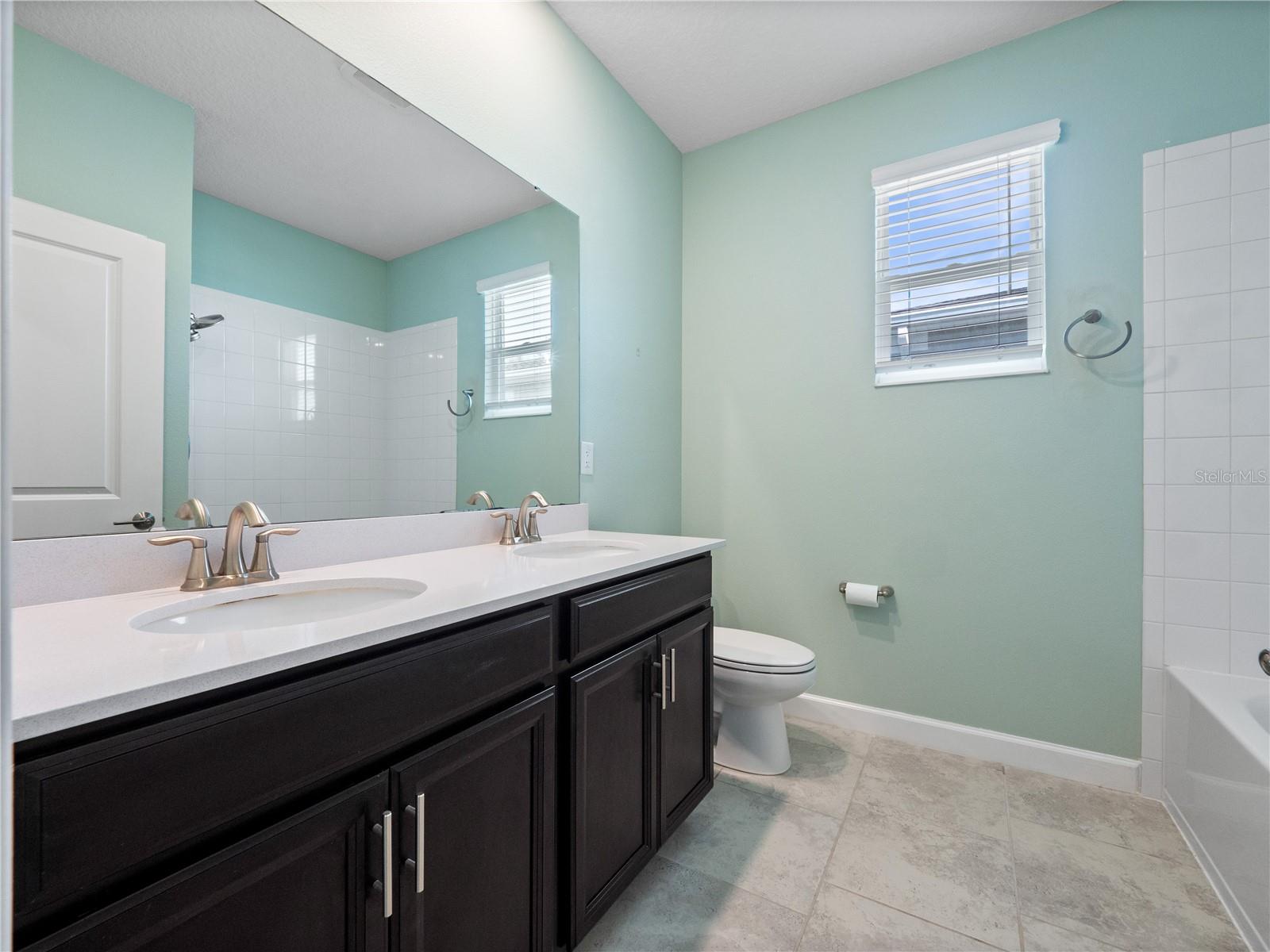 1252 DORA PARC LN, MOUNT DORA, FL, 32757