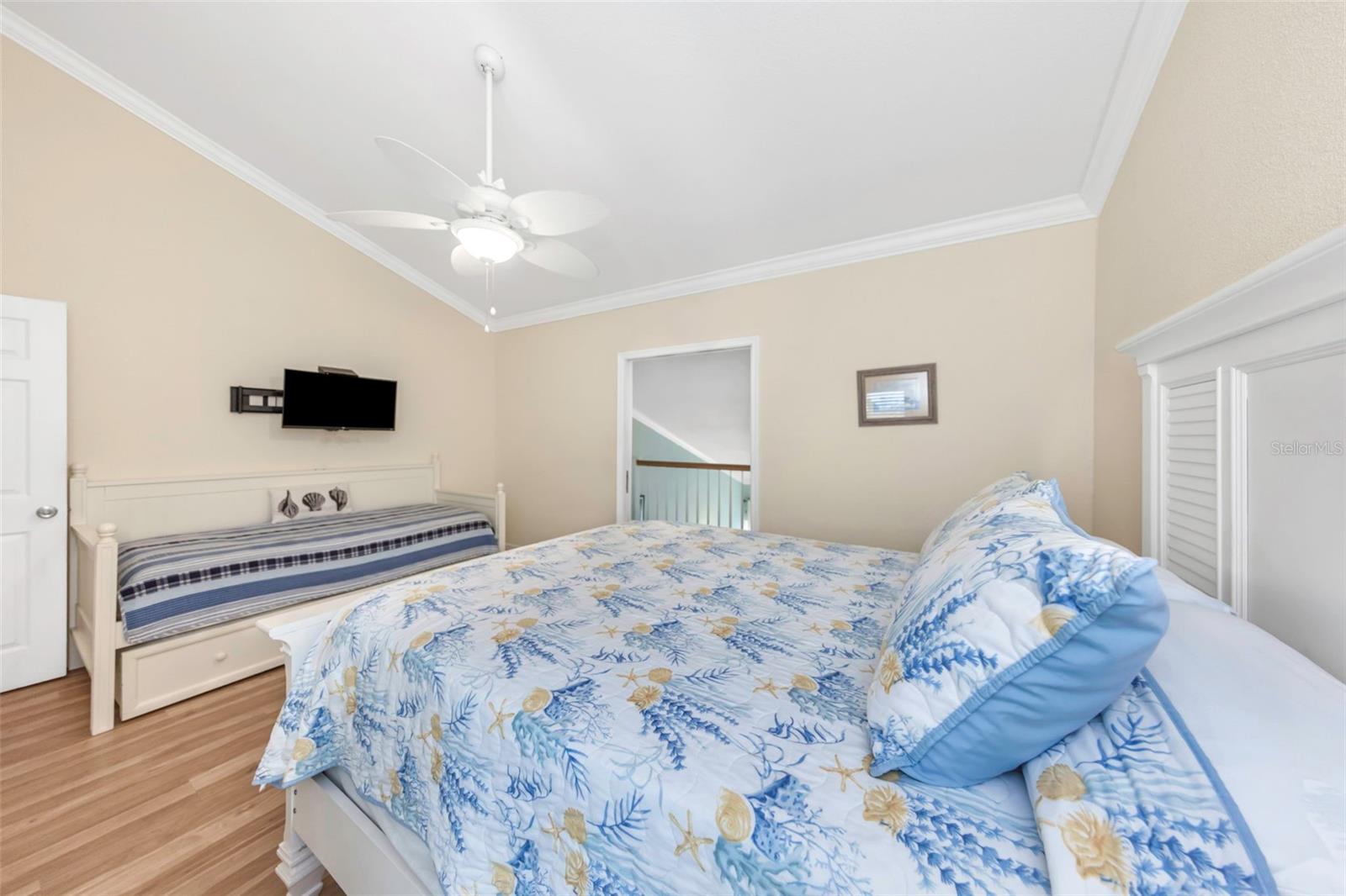 20204 GULF BLVD #9, INDIAN SHORES, FL, 33785