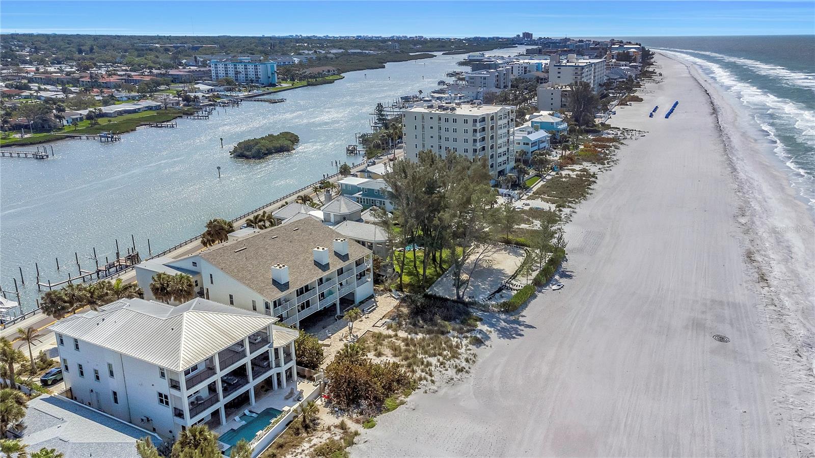 20204 GULF BLVD #9, INDIAN SHORES, FL, 33785