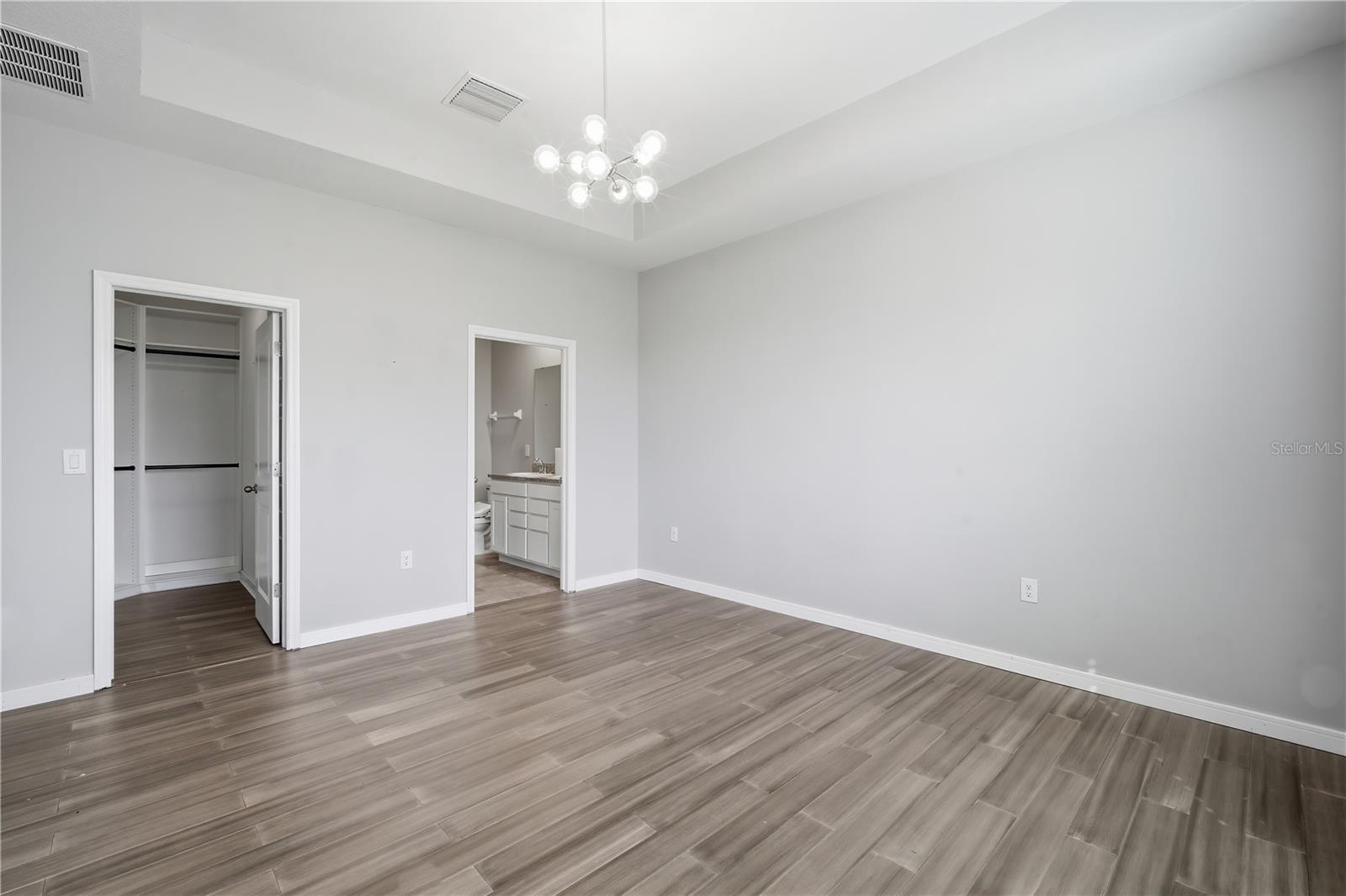 7796 STONEBROOK CIR, WESLEY CHAPEL, FL, 33545