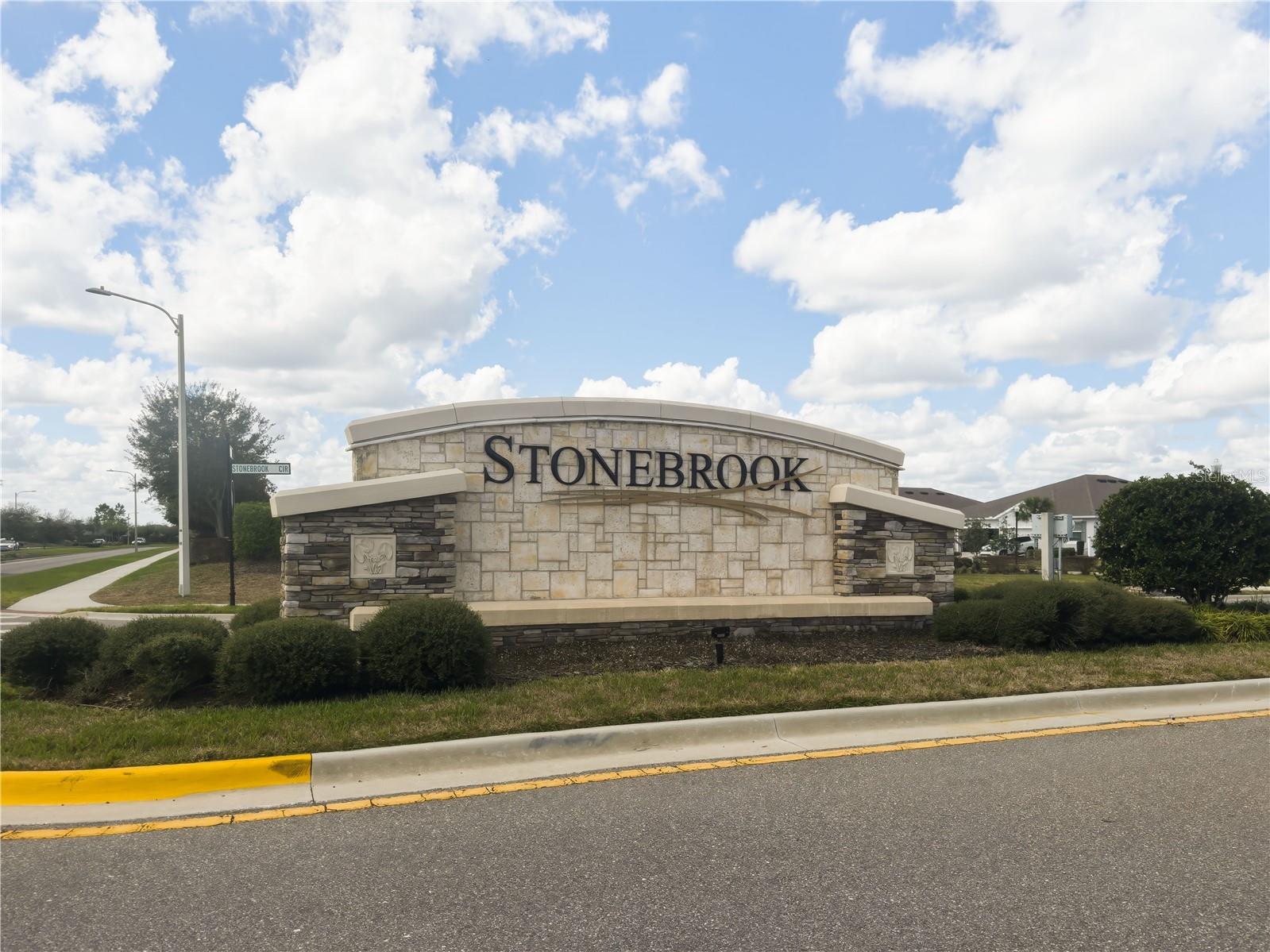 7796 STONEBROOK CIR, WESLEY CHAPEL, FL, 33545