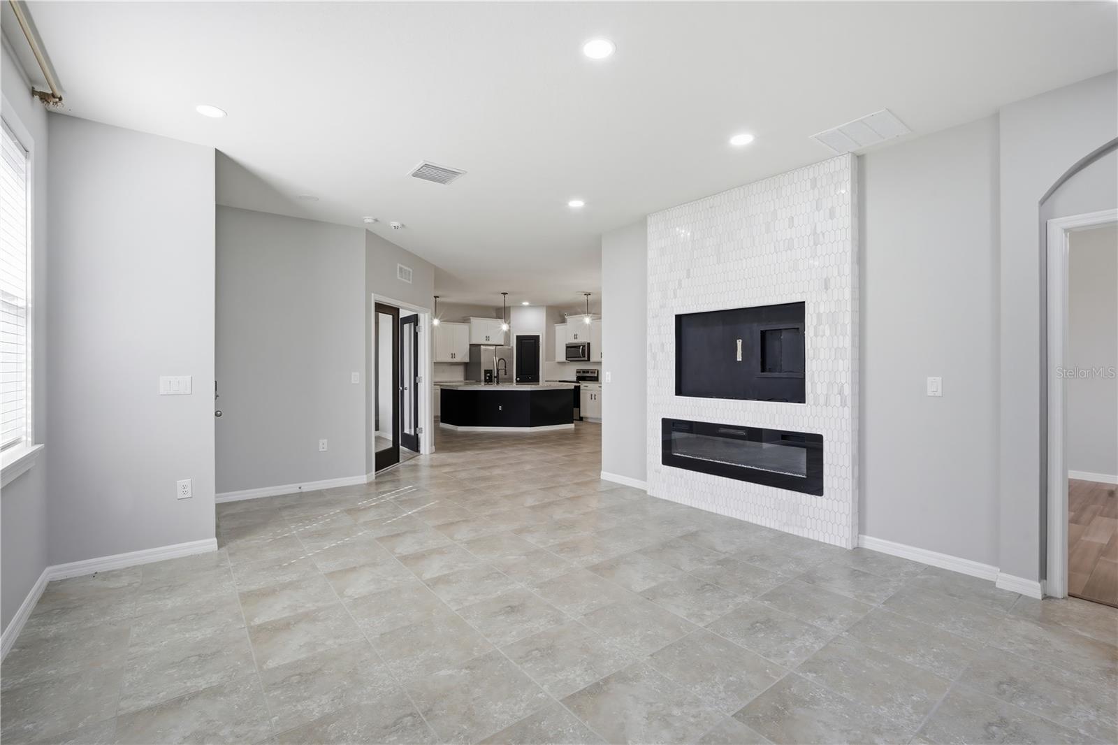 7796 STONEBROOK CIR, WESLEY CHAPEL, FL, 33545